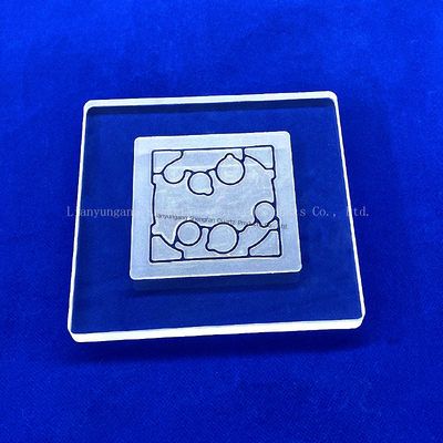 CNC উচ্চ নির্ভুলতা উত্পাদন উচ্চ বিশুদ্ধতা 99.99% কোয়ার্টজ ড্রিল করা প্লেট, কোয়ার্টজ খাঁজকাটা প্লেট এবং কোয়ার্টজ গ্লাস প্লেট