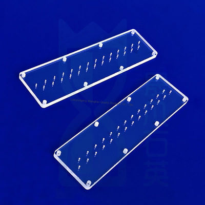 প্রযুক্তিগত অ্যাপ্লিকেশনগুলির জন্য উচ্চ আলোর ট্রান্সমিশন, উচ্চ তাপমাত্রা প্রতিরোধের এবং জারা প্রতিরোধের সাথে স্বচ্ছ কোয়ার্টজ গ্লাস প্লেট