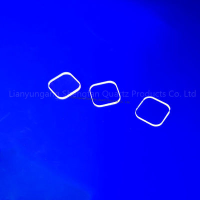 লেজার কাটিং ছোট আকারের অতিবেগুনি স্বচ্ছ ফিউজড কোয়ার্টজ গ্লাস শীট চেম্বার উইন্ডোর জন্য