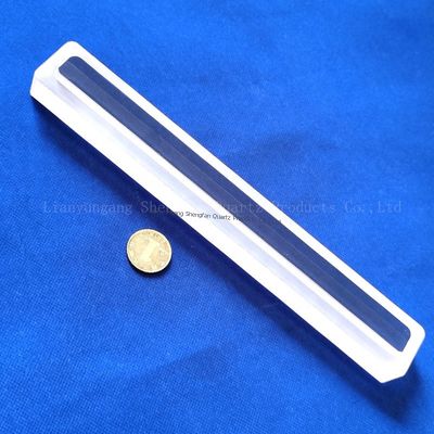 উচ্চ স্বচ্ছতা 92% হালকা ট্রান্সমিট্যান্স 1100 °C কাজের তাপমাত্রা এবং 99.99% SiO2 বিশুদ্ধতার সাথে কোয়ার্টজ গ্লাস প্লেট