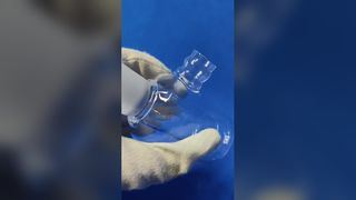 কারখানায় তৈরি কোয়ার্টজ টেপারড টিউবগুলি উচ্চ তাপমাত্রা প্রতিরোধের এবং জারা প্রতিরোধের সাথে